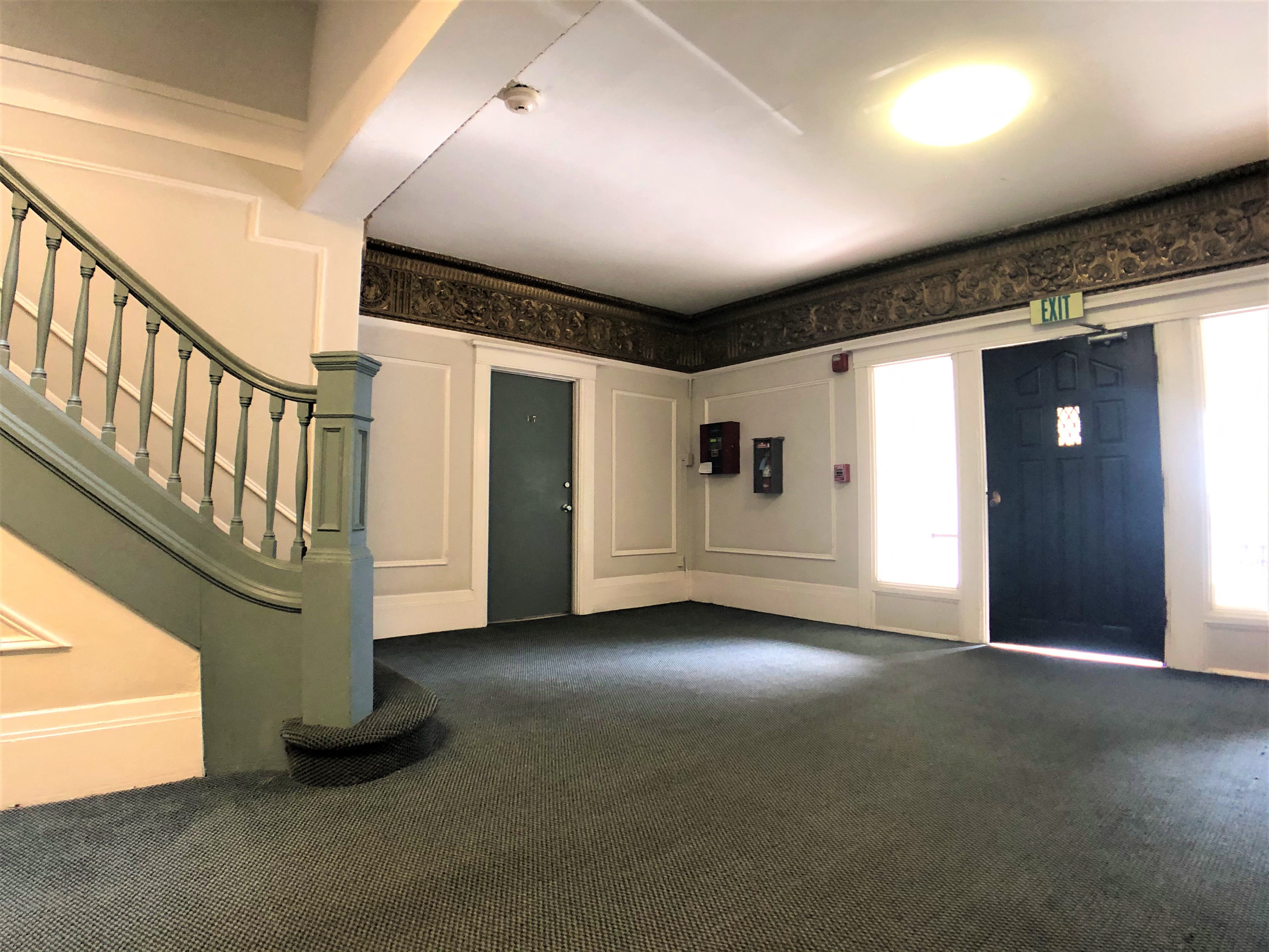 Gallery Photo 4